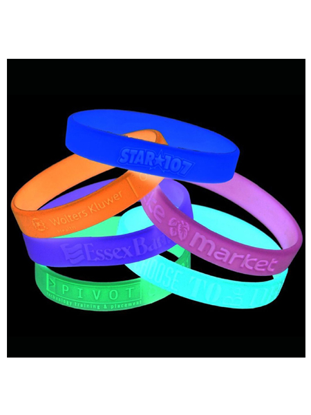 Silicone Wristbands Glow in Dark